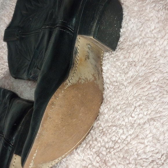 Black Cowgirl boots - Picture 4 of 10